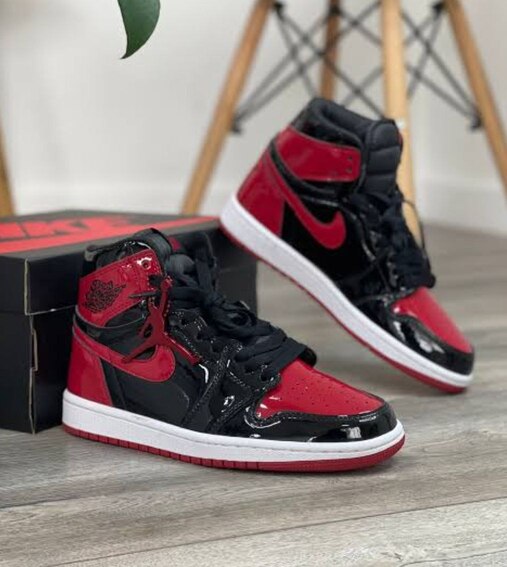 Jordan 1 High BredPatent